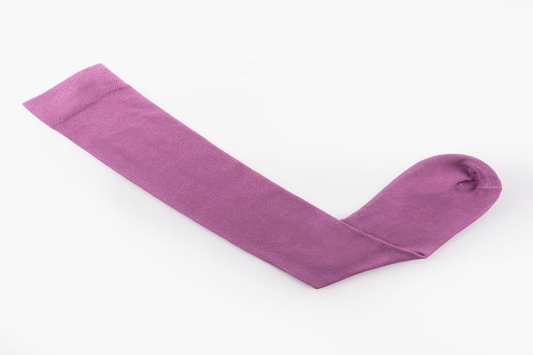 Dusky Pink Knee Length Bamboo Socks